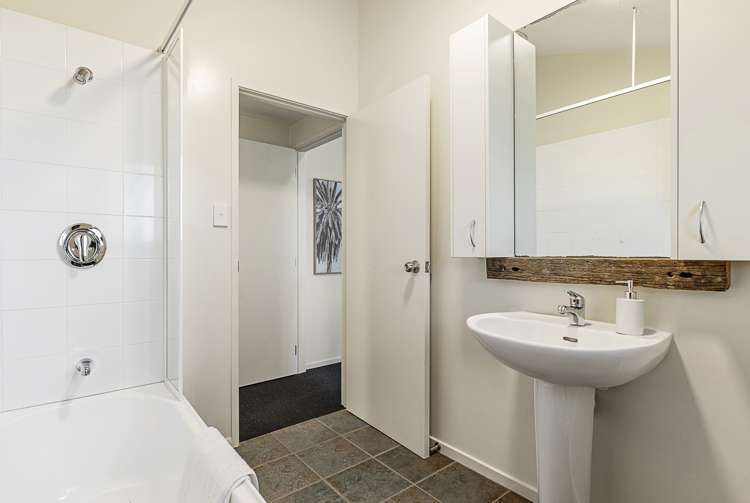 139 Matipo Road Te Atatu Peninsula_15