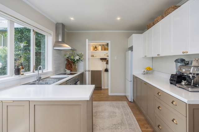 29 Hollywood Avenue Titirangi_3