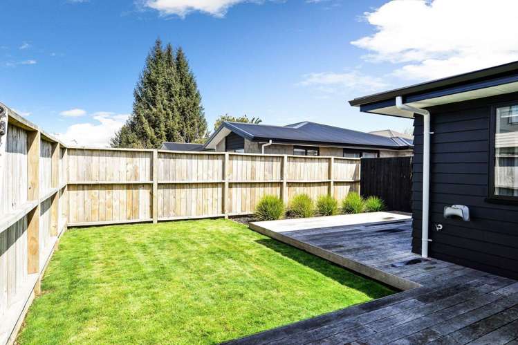 2/36 Odette Street 2738_12