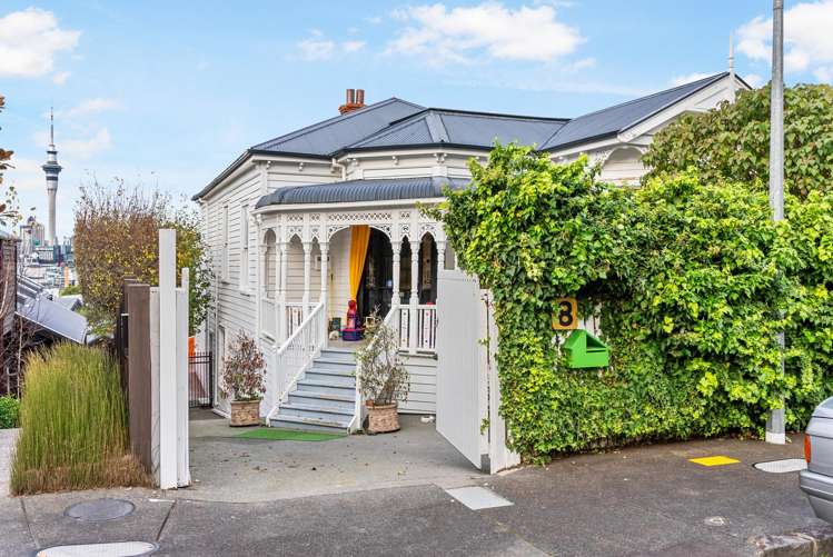 8 Margaret Street_0