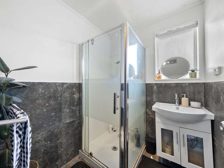 1/3 Sparrow Place Weymouth_9