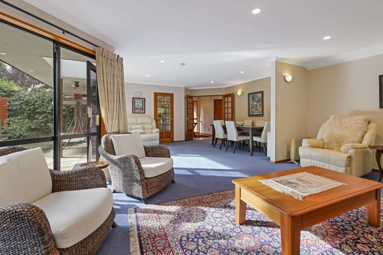 25 Gunns Crescent Cashmere_9