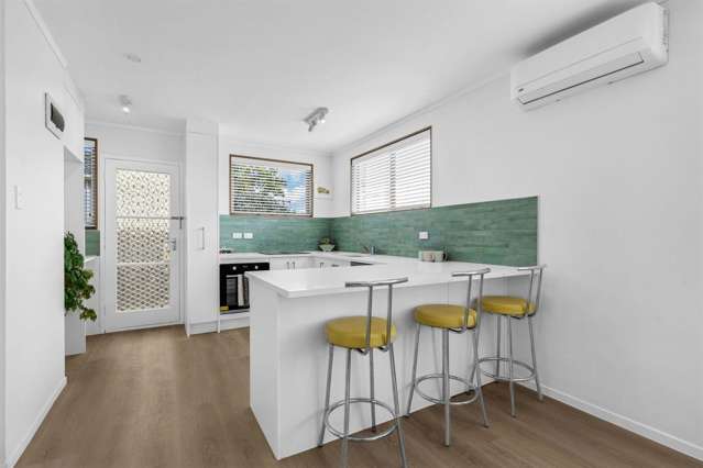 2/52 Butterworth Drive Glendene_3
