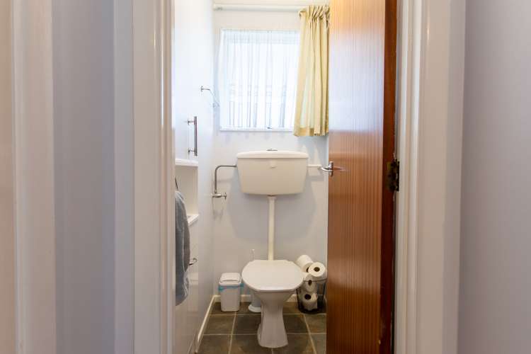 8 Madrid Street Dannevirke_13