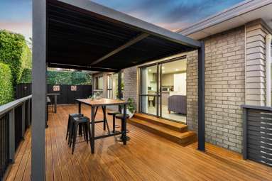 2/36 Browns Bay Road_3