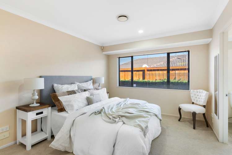 4 Raphoe Road Flat Bush_11