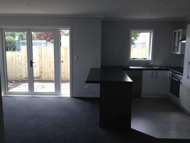 4 Queens Park Crescent Frankton_12