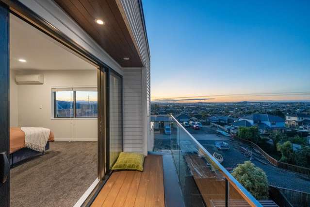 23 Gospel Heights Flat Bush_3