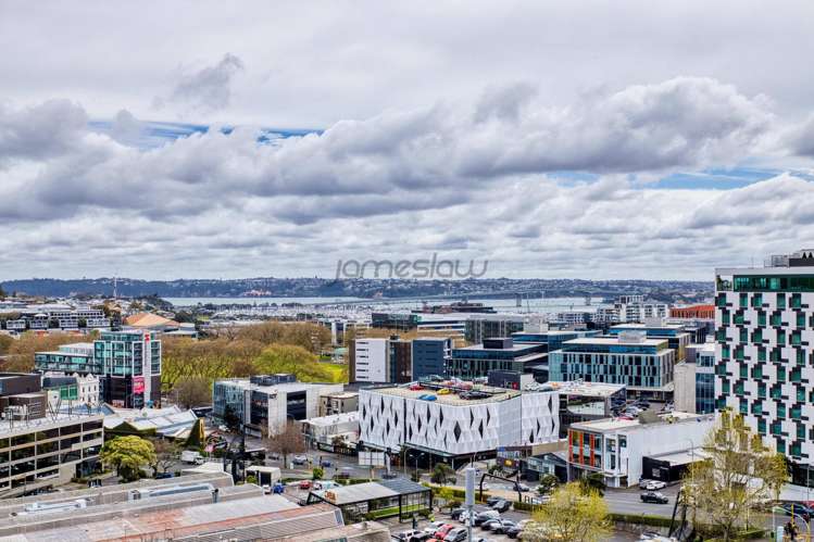 1006/72 Nelson Street City Centre_2