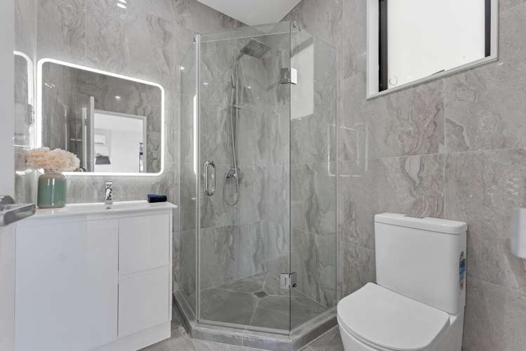 14C York Road Papatoetoe_12