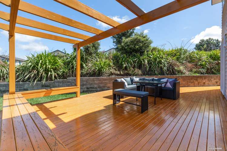 11 Tuangi Street Long Bay_15