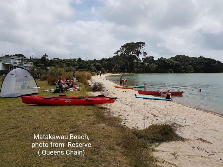 8 Allan Road Awhitu_13