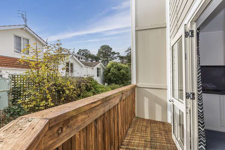4/14A Glenmore Street Thorndon_10