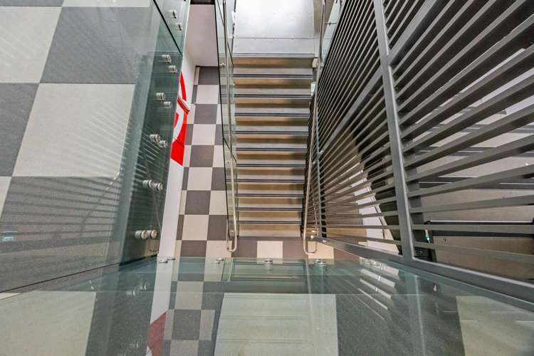 1 Dickens Street South Napier South_11