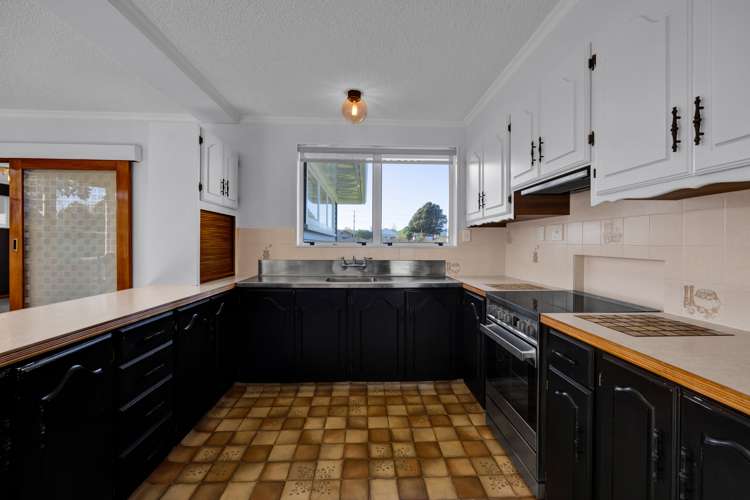 5 Domett Street Opunake_8