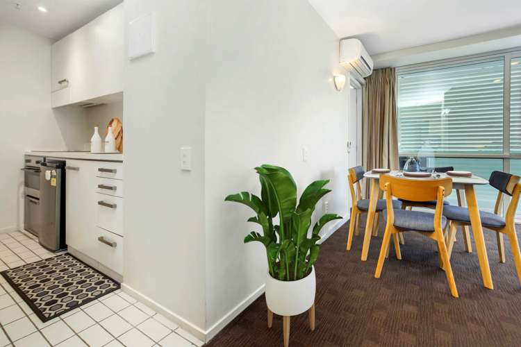 2102/10 Waterloo Quadrant Auckland Central_2