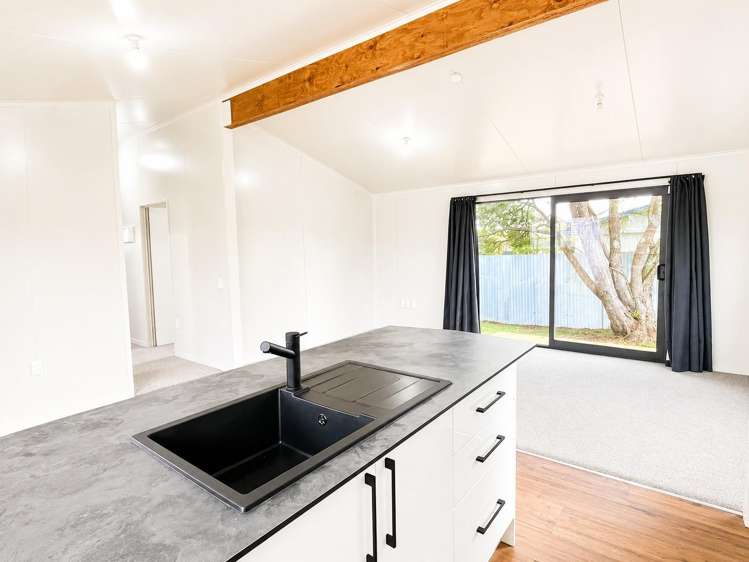 A/38 Balmoral Street Levin_6