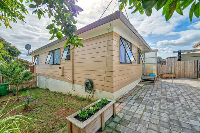 2/8 Silver Creek Road Manurewa_4