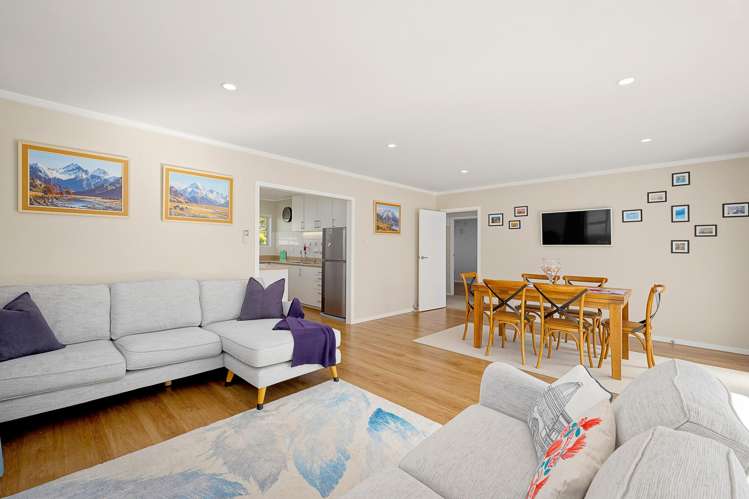 2/219 Edmonton Road Te Atatu South_11