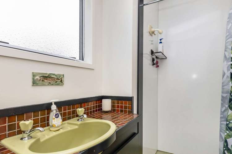 3a Wharewaka Road Wharewaka_24