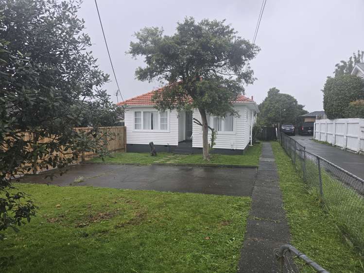 25 Archibald Road Kelston_1