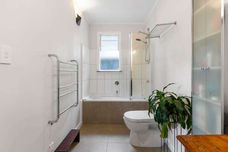191 Glengarry Road Glen Eden_16