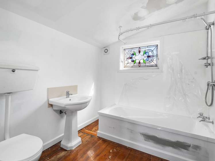 102 Charles Street Waltham_12