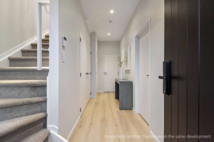 1/27 Bracken Avenue Takapuna_5