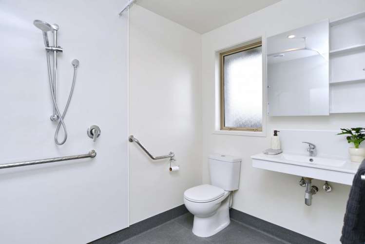 95 Gayhurst Road Dallington_15