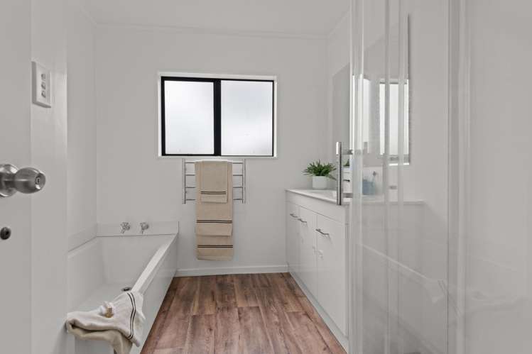 19 Dalwood Grove Highbury_12