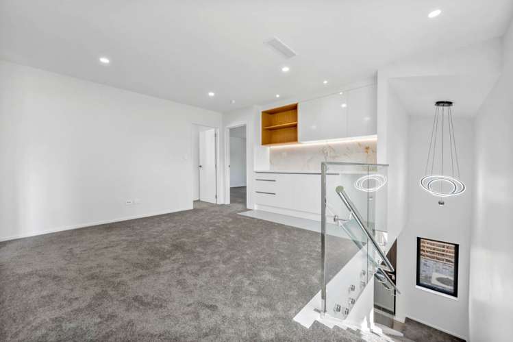 3/7 Edgar Pearce Place Howick_16