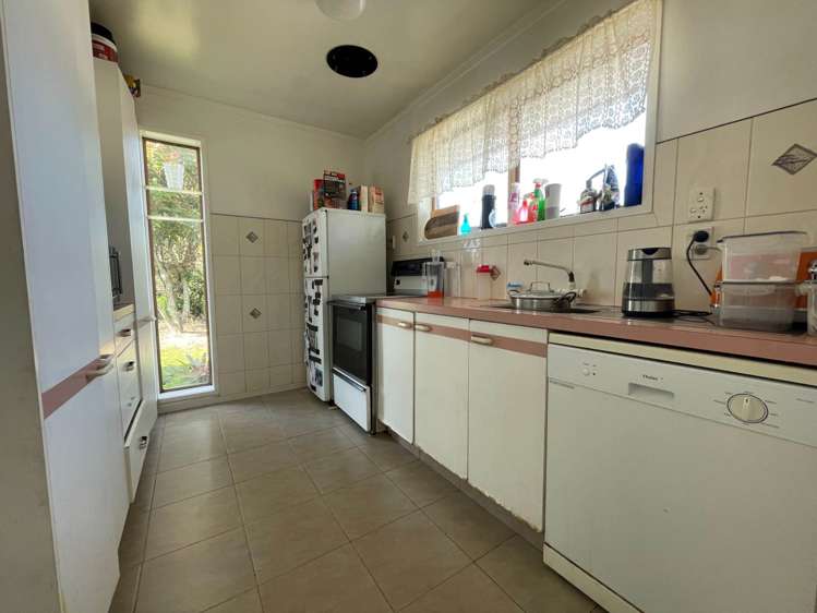 42 Takapu Street Henderson_7