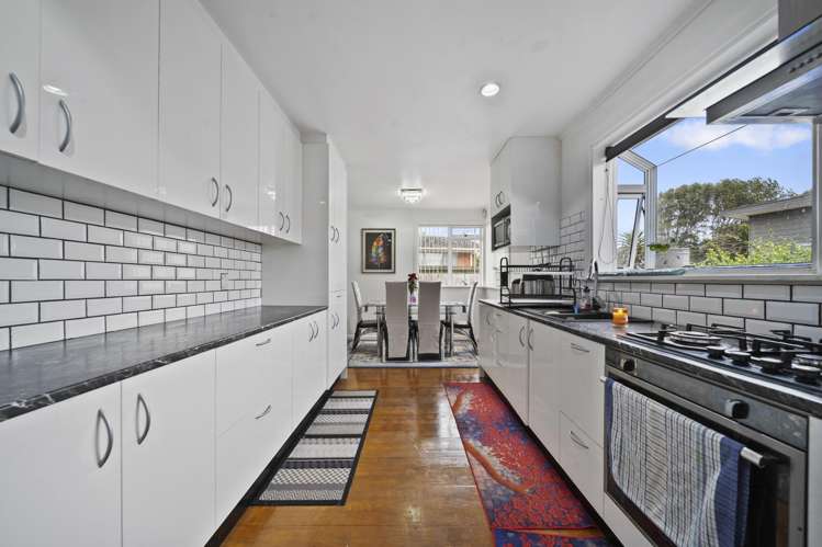 116 Gloucester Road Manurewa_3