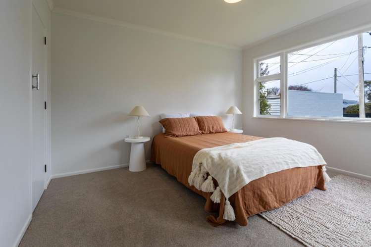 9 Hugh Duncan Street Haywards_11