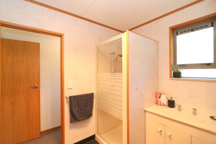 98 Grant Road Otatara_22