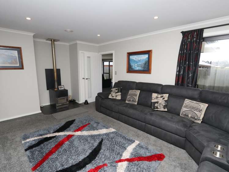 51 Braebrook Drive Netherby_8