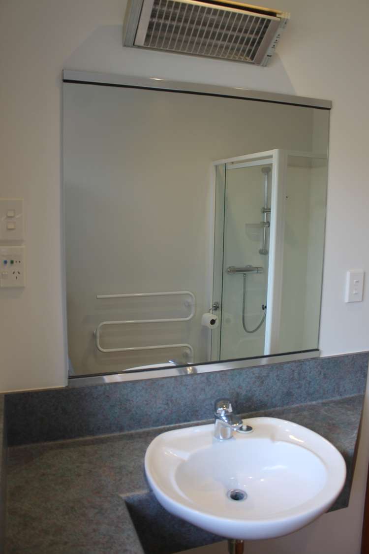 12 Nyoli Street Northcote_15