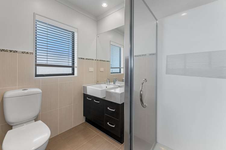 8 Scotsmoor Drive Wattle Downs_14