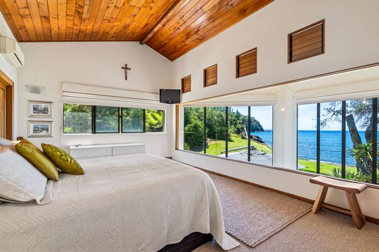 572 Rockell Road Whananaki_21