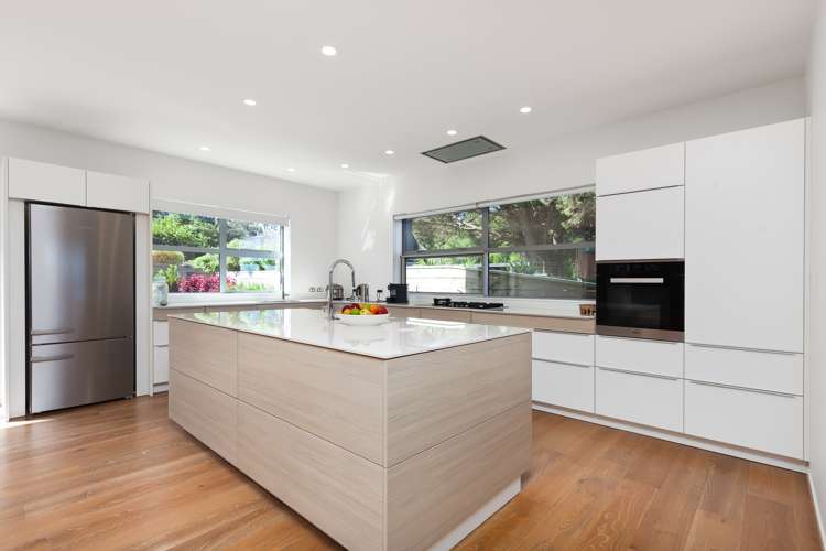 42 Merewhira Road Paremoremo_13