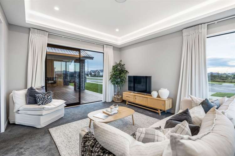 68 Vernon Drive Lincoln_5