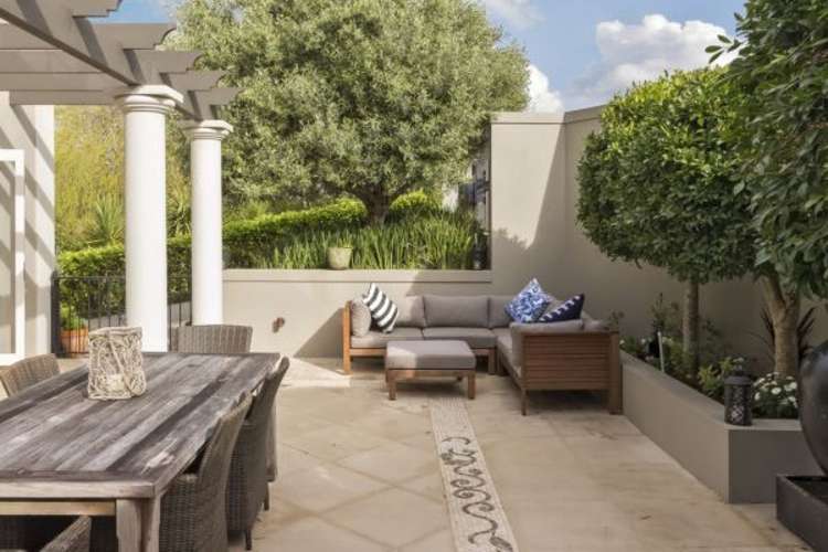 26 Oliver Twist Avenue Mellons Bay_39