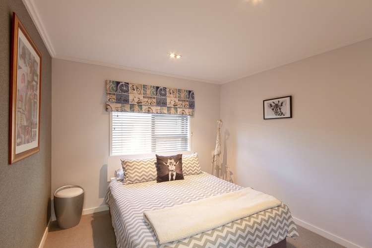 10 Pacific Avenue Poraiti_9