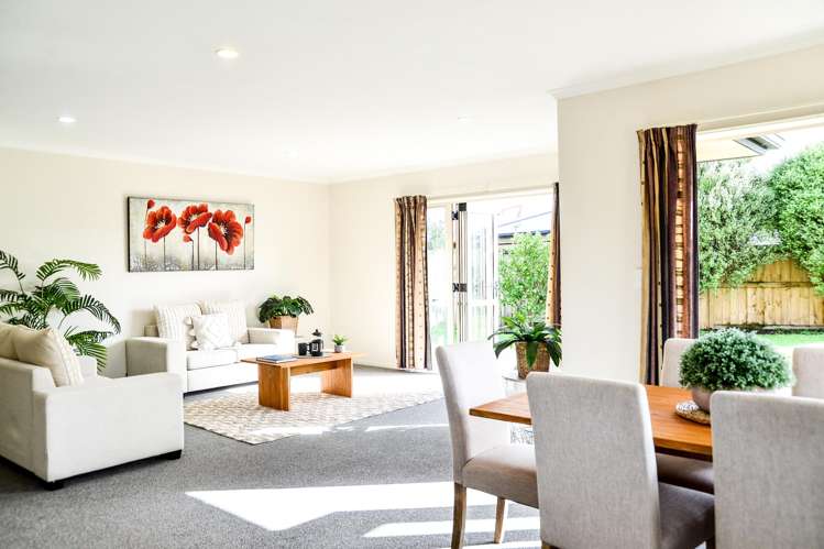 2 Wentworth Drive Rototuna North_16