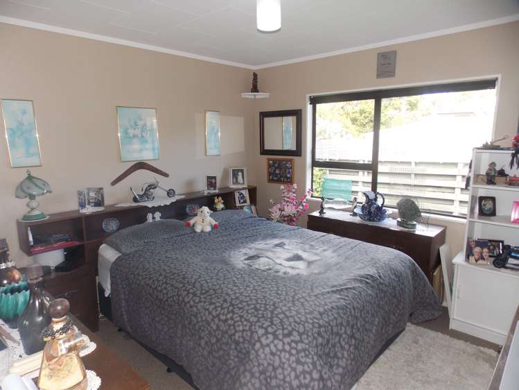 1 Roots Street West Feilding_7