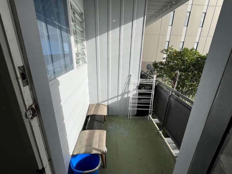 23/373 Khyber Pass Road Newmarket_4