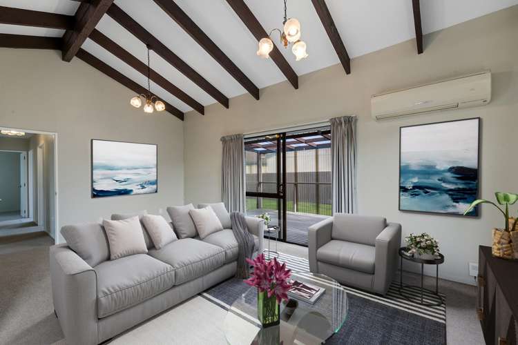 2/279 Main South Road Hornby_1