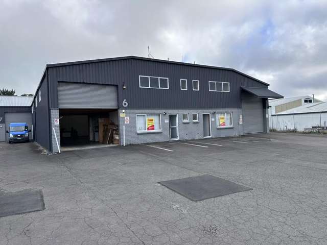 Unit 5 and 6, 12 Maleme Street Greerton_1