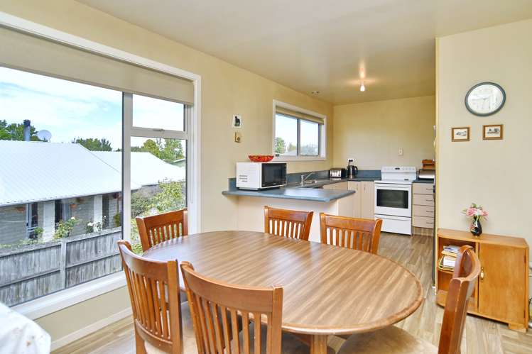 27 Northfield Road Casebrook_4