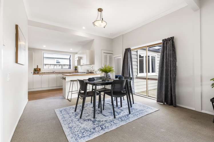 15 Sillary Street Hamilton East_7